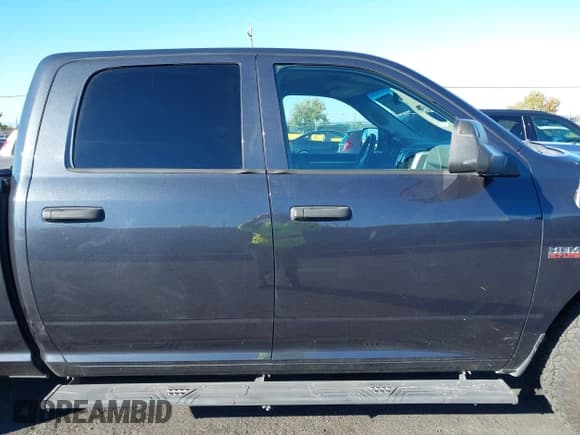 ✅ 2017 Ram 1500 Tradesman • VIN: 1C6RR7ST3HS594975 • Лот: 43482874. Опубликован ранее на IAAI с пробегом 151 266 миль. Бесплатный доступ к архиву аукционных продаж из США и подробный отчёт об истории автомобиля на DreamBid. Изображение 14.