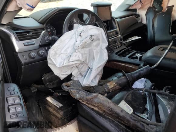 2020 Chevrolet Tahoe Premier with VIN 1GNSKCKJ0LR269696, listed as a Copart auction lot 47177065 with Not provided miles and Salvage title. Bid and sale history available at DreamBid. Image 8.