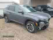 2025 Hyundai Tucson SEL with VIN 5NMJBCDE4SH506472, listed as a Copart auction lot 90087425 with 27,905 mi miles and Clean title. Bid and sale history available at DreamBid. Image 4.