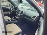 ✅ 2016 Jeep Grand Cherokee Laredo • VIN: 1C4RJEAG2GC407338 • Лот: 86058445. Опубликован ранее на Copart с пробегом 107 307 миль. Бесплатный доступ к архиву аукционных продаж из США и подробный отчёт об истории автомобиля на DreamBid. Изображение 6.