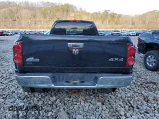 2009 Dodge 3500 SLT z VIN 3D7MX48LX9G521809, wystawiony jako Copart lot #44212305 z przebiegiem 358 582 mil mil oraz Szkoda całkowita • Salvage title. Historia ofert i sprzedaży dostępna na DreamBid. Obrazek 6.