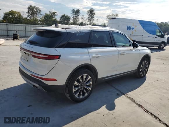 ✅ 2022 Lincoln Corsair Reserve • VIN: 5LMCJ2C9XNUL01724 • Lot: 82039705. Wystawiony na Copart z przebiegiem 61 601 mil. Bezpłatny archiwum sprzedaży aukcyjnych z USA i szczegółowy raport historii pojazdu na DreamBid. Zdjęcie 3.