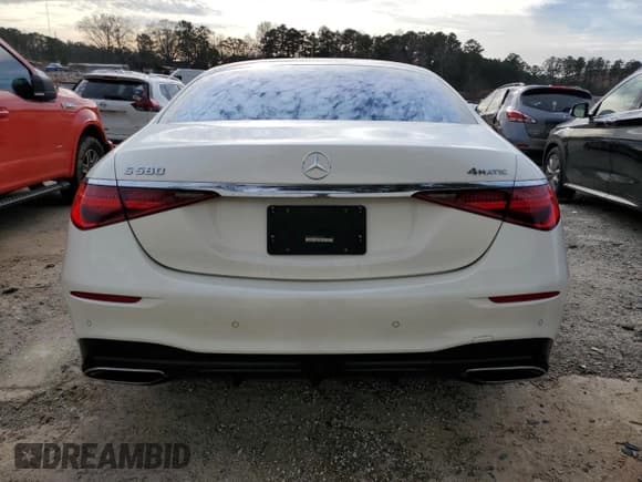 ✅ 2021 Mercedes-Benz S 580 • VIN: W1K6G7GB7MA036263 • Lot: 37220293. Wystawiony na Copart z przebiegiem 15 168 mil. Bezpłatny archiwum sprzedaży aukcyjnych z USA i szczegółowy raport historii pojazdu na DreamBid. Zdjęcie 6.