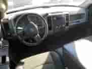 2009 Dodge 1500 SLT с VIN 1D3HB18P89S789883, выставлен на аукционе Copart как лот 83484054 с пробегом Не указан миль и Чистый • Clean title. История ставок и продаж доступна на DreamBid. Изображение 8.