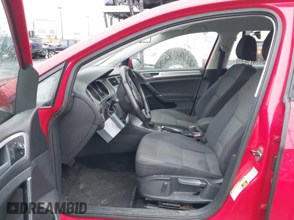 ✅ 2016 Volkswagen Golf TSI SE • VIN: 3VWC17AUXGM513779 • Lot: 41776276. Listed on IAAI with 89,153 mi. Free auction sales archive from the USA and detailed vehicle history report at DreamBid. Image 5.