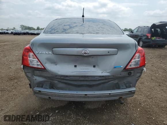 ✅ 2013 Nissan Versa S • VIN: 3N1CN7AP1DL841422 • Lot: 60121845. Listed on Copart with 29,325 mi. Free auction sales archive from the USA and detailed vehicle history report at DreamBid. Image 6.