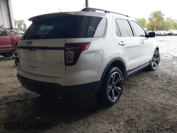 ✅ 2014 Ford Explorer Sport • VIN: 1FM5K8GT8EGA73514 • Лот: 41976301. Опубликован ранее на IAAI с пробегом 201 615 миль. Бесплатный доступ к архиву аукционных продаж из США и подробный отчёт об истории автомобиля на DreamBid. Изображение 4.