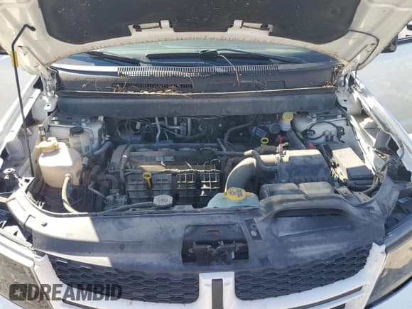 ✅ 2019 Dodge Journey SE • VIN: 3C4PDCBB5KT845628 • Lot: 81862075. Wystawiony na Copart z przebiegiem 52 549 mil. Bezpłatny archiwum sprzedaży aukcyjnych z USA i szczegółowy raport historii pojazdu na DreamBid. Zdjęcie 12.