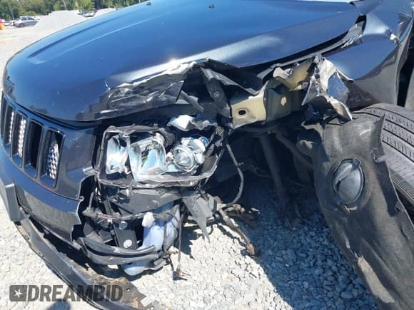 ✅ 2015 Jeep Grand Cherokee Altitude • VIN: 1C4RJEAG9FC957179 • Лот: 43179347. Опубликован ранее на IAAI с пробегом 150 528 миль. Бесплатный доступ к архиву аукционных продаж из США и подробный отчёт об истории автомобиля на DreamBid. Изображение 6.