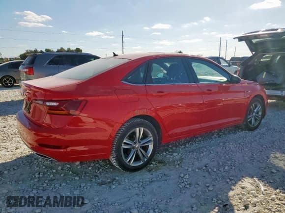 ✅ 2019 Volkswagen Jetta S • VIN: 3VWC57BU4KM109548 • Лот: 92397185. Опубликован ранее на Copart с пробегом 72 416 миль. Бесплатный доступ к архиву аукционных продаж из США и подробный отчёт об истории автомобиля на DreamBid. Изображение 3.