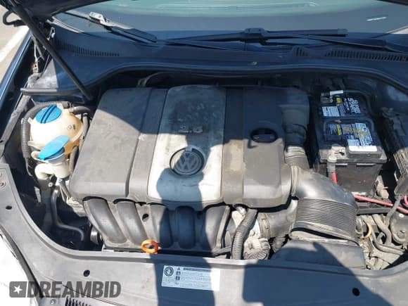 ✅ 2009 Volkswagen Jetta SE • VIN: 3VWRZ71K79M121346 • Lot: 42866740. Listed on IAAI with 182,721 mi. Free auction sales archive from the USA and detailed vehicle history report at DreamBid. Image 10.