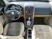 2006 Saturn VUE z VIN 5GZCZ63486S888643, wystawiony jako Copart lot #85455354 z przebiegiem 173 441 mil mil oraz Szkoda całkowita • Salvage title. Historia ofert i sprzedaży dostępna na DreamBid. Obrazek 8.