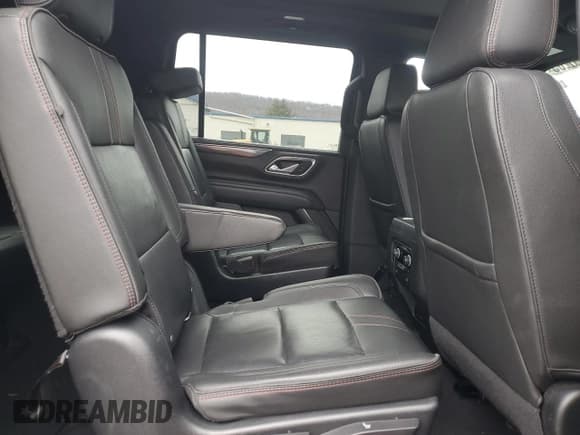✅ 2022 Chevrolet Suburban RST • VIN: 1GNSKEKD1NR120755 • Lot: 49420205. Listed on Copart with Not provided. Free auction sales archive from the USA and detailed vehicle history report at DreamBid. Image 11.