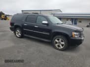 ✅ 2013 Chevrolet Suburban LTZ • VIN: 1GNSKKE74DR121174 • Lot: 90267505. Wystawiony na Copart z przebiegiem 181 025 mil. Bezpłatny archiwum sprzedaży aukcyjnych z USA i szczegółowy raport historii pojazdu na DreamBid. Zdjęcie 4.
