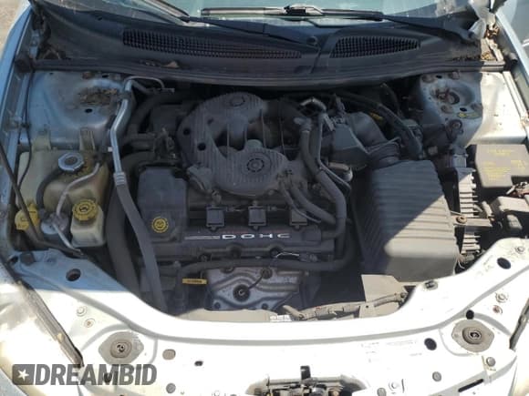 ✅ 2001 Dodge Stratus SE • VIN: 1B3EJ46U01N539275 • Lot: 58804535. Wystawiony na Copart z przebiegiem Nie podano. Bezpłatny archiwum sprzedaży aukcyjnych z USA i szczegółowy raport historii pojazdu na DreamBid. Zdjęcie 11.