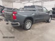 ✅ 2019 Chevrolet Silverado 1500 LT • VIN: 1GCPYDEK5KZ313049 • Lot: 43331946. Wystawiony na IAAI z przebiegiem 117 547 mil. Bezpłatny archiwum sprzedaży aukcyjnych z USA i szczegółowy raport historii pojazdu na DreamBid. Zdjęcie 4.
