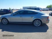 ✅ 2014 Audi A7 Premium Plus • VIN: WAUWGAFC9EN074652 • Lot: 43231485. Wystawiony na IAAI z przebiegiem 175 298 mil. Bezpłatny archiwum sprzedaży aukcyjnych z USA i szczegółowy raport historii pojazdu na DreamBid. Zdjęcie 14.