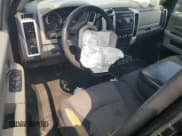 ✅ 2009 Dodge 1500 TRX • VIN: 1D3HV18PX9S802706 • Lot: 59725695. Wystawiony na Copart z przebiegiem 203 491 mil. Bezpłatny archiwum sprzedaży aukcyjnych z USA i szczegółowy raport historii pojazdu na DreamBid. Zdjęcie 8.