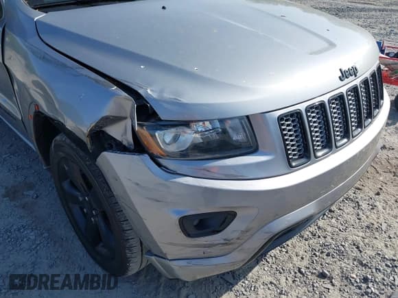 ✅ 2015 Jeep Grand Cherokee Laredo • VIN: 1C4RJEAG9FC863013 • Lot: 42086477. Listed on IAAI with 142,542 mi. Free auction sales archive from the USA and detailed vehicle history report at DreamBid. Image 6.