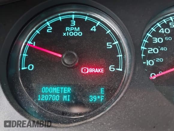 ✅ 2012 Chevrolet Tahoe LTZ • VIN: 1GNSKCE04CR318322 • Lot: 43802236. Listed on IAAI with 120,700 mi. Free auction sales archive from the USA and detailed vehicle history report at DreamBid. Image 7.