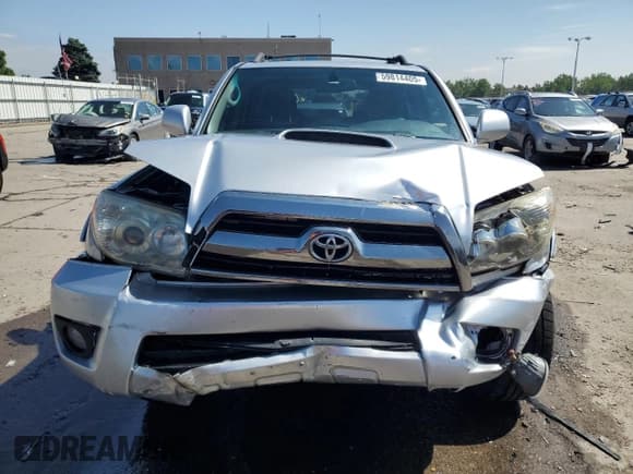 ✅ 2008 Toyota 4Runner SR5 • VIN: JTEBT14RX8K006138 • Lot: 59814405. Listed on Copart with 286,107 mi. Free auction sales archive from the USA and detailed vehicle history report at DreamBid. Image 5.