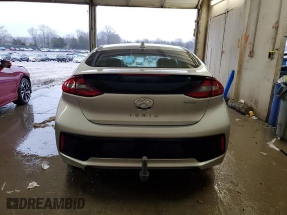 ✅ 2018 Hyundai Ioniq Limited • VIN: KMHC85LC8JU065306 • Lot: 45145725. Wystawiony na Copart z przebiegiem 187 929 mil. Bezpłatny archiwum sprzedaży aukcyjnych z USA i szczegółowy raport historii pojazdu na DreamBid. Zdjęcie 6.