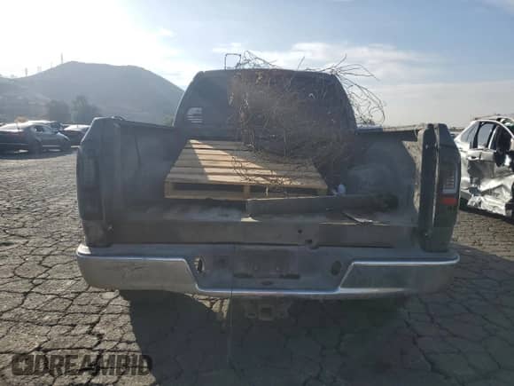 2006 Dodge 3500 SLT с VIN 3D7LL39C16G166119, выставлен на аукционе Copart как лот 85139944 с пробегом Не указан миль и Списание • Salvage title. История ставок и продаж доступна на DreamBid. Изображение 6.