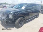 ✅ 2017 GMC Yukon XL SLT • VIN: 1GKS1GKC6HR389163 • Lot: 42887507. Wystawiony na IAAI z przebiegiem 168 603 mil. Bezpłatny archiwum sprzedaży aukcyjnych z USA i szczegółowy raport historii pojazdu na DreamBid. Zdjęcie 17.