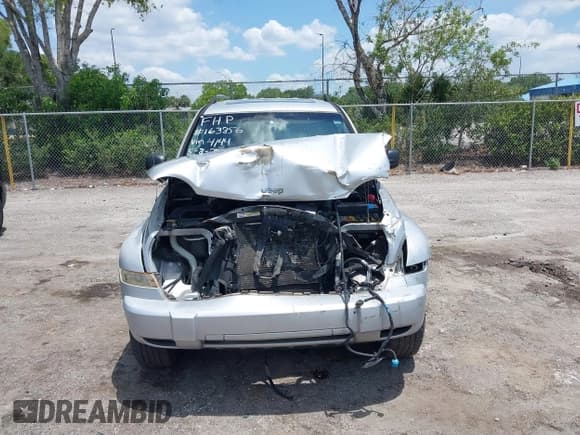 ✅ 2005 Jeep Liberty Limited • VIN: 1J4GK58K45W604144 • Lot: 42280563. Listed on IAAI with 139,078 mi. Free auction sales archive from the USA and detailed vehicle history report at DreamBid. Image 12.