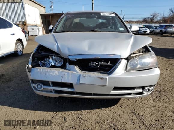 2005 Hyundai Elantra GLS z VIN KMHDN46D15U065617, wystawiony jako Copart lot #80891964 z przebiegiem 187 401 mil mil oraz Szkoda całkowita • Salvage title. Historia ofert i sprzedaży dostępna na DreamBid. Obrazek 5.