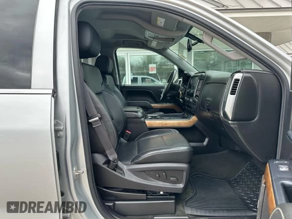 ✅ 2015 Chevrolet Silverado 1500 LTZ • VIN: 1GCVKSEC5FZ444297 • Лот: 92683165. Опубликован ранее на Copart с пробегом 268 495 миль. Бесплатный доступ к архиву аукционных продаж из США и подробный отчёт об истории автомобиля на DreamBid. Изображение 5.