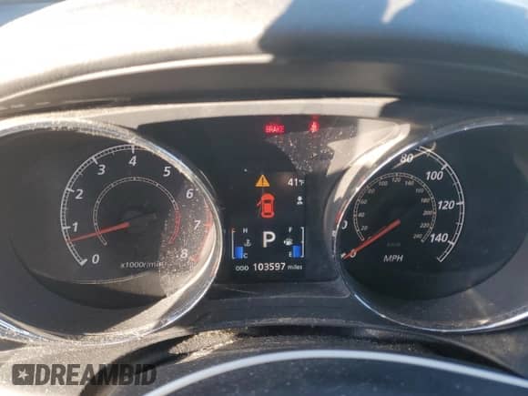 2013 Mitsubishi Outlander SE z VIN 4A4AR4AU8DE003443, wystawiony jako Copart lot #90261605 z przebiegiem 103 597 mil mil oraz Czysty tytuł • Clean title. Historia ofert i sprzedaży dostępna na DreamBid. Obrazek 9.