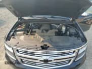 ✅ 2017 Chevrolet Suburban Premier • VIN: 1GNSKJKCXHR289807 • Lot: 70480824. Wystawiony na Copart z przebiegiem 146 507 mil. Bezpłatny archiwum sprzedaży aukcyjnych z USA i szczegółowy raport historii pojazdu na DreamBid. Zdjęcie 12.