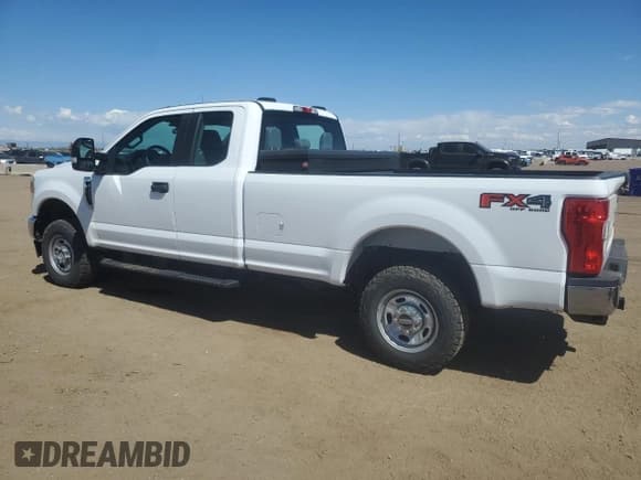 ✅ 2020 Ford F-250 XL • VIN: 1FT7X2B64LEE61524 • Lot: 55021125. Wystawiony na Copart z przebiegiem 100 284 mil. Bezpłatny archiwum sprzedaży aukcyjnych z USA i szczegółowy raport historii pojazdu na DreamBid. Zdjęcie 2.