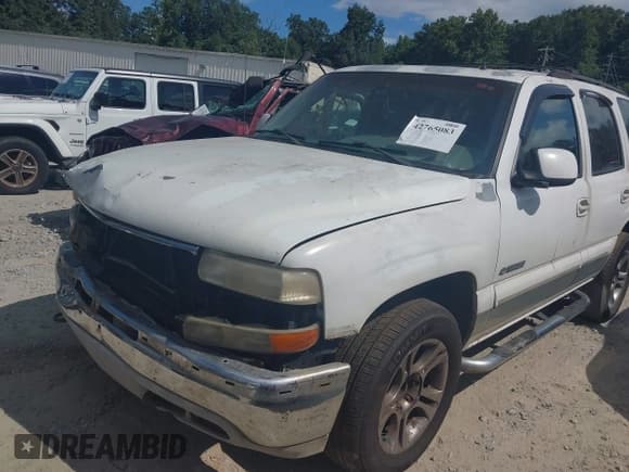 ✅ 2002 Chevrolet Tahoe LT • VIN: 1GNEC13Z82J168731 • Lot: 42765083. Listed on IAAI with 259,395 mi. Free auction sales archive from the USA and detailed vehicle history report at DreamBid. Image 2.