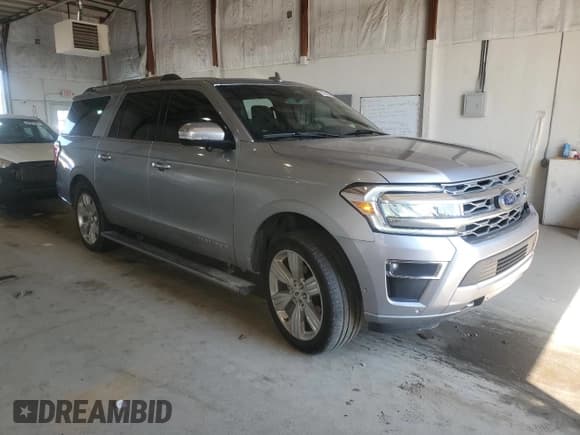 ✅ 2024 Ford Expedition Max Platinum • VIN: 1FMJK1M81REA85706 • Lot: 63205305. Wystawiony na Copart z przebiegiem 27 807 mil. Bezpłatny archiwum sprzedaży aukcyjnych z USA i szczegółowy raport historii pojazdu na DreamBid. Zdjęcie 4.