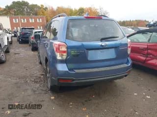 ✅ 2018 Subaru Forester • VIN: JF2SJABC6JH562685 • Lot: 43443394. Wystawiony na IAAI z przebiegiem 90 915 mil. Bezpłatny archiwum sprzedaży aukcyjnych z USA i szczegółowy raport historii pojazdu na DreamBid. Zdjęcie 3.