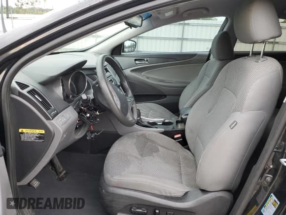 ✅ 2013 Hyundai Sonata GLS • VIN: 5NPEB4AC1DH655826 • Lot: 64220514. Listed on Copart with 111,073 mi. Free auction sales archive from the USA and detailed vehicle history report at DreamBid. Image 7.