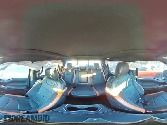 ✅ 2018 Ford F-150 Raptor • VIN: 1FTFW1RG3JFD12679 • Лот: 86878535. Опубликован ранее на Copart с пробегом 98 964 миль. Бесплатный доступ к архиву аукционных продаж из США и подробный отчёт об истории автомобиля на DreamBid. Изображение 14.