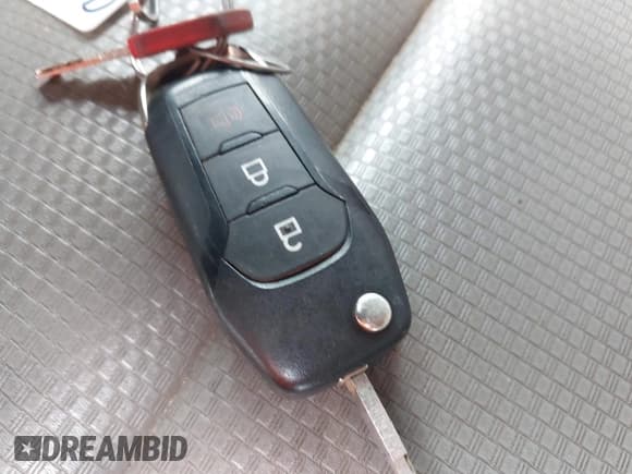 ✅ 2019 Ford F-250 XL • VIN: 1FT7W2A62KEC45366 • Lot: 42549198. Listed on IAAI with 111,729 mi. Free auction sales archive from the USA and detailed vehicle history report at DreamBid. Image 10.