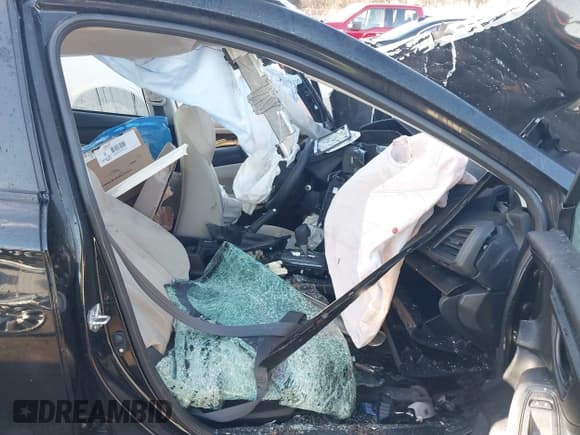 ✅ 2020 Subaru Impreza • VIN: 4S3GTAB66L3730818 • Lot: 41212349. Listed on IAAI with 57,372 mi. Free auction sales archive from the USA and detailed vehicle history report at DreamBid. Image 5.