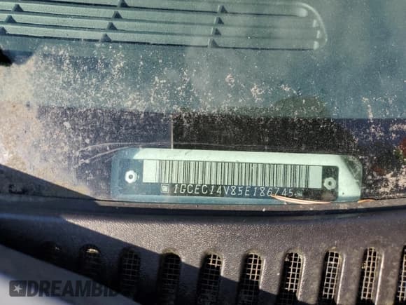 ✅ 2005 Chevrolet Silverado 1500 • VIN: 1GCEC14V85E186745 • Лот: 72041654. Опубликован ранее на Copart с пробегом 68 835 миль. Бесплатный доступ к архиву аукционных продаж из США и подробный отчёт об истории автомобиля на DreamBid. Изображение 12.