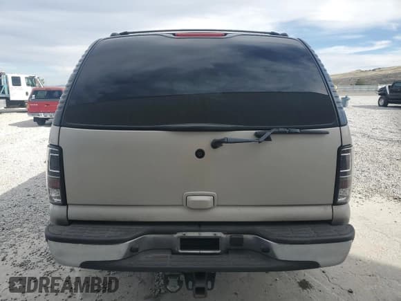 ✅ 2004 Chevrolet Suburban LT • VIN: 1GNEC16T44R312125 • Лот: 52427875. Опубликован ранее на Copart с пробегом 188 143 миль. Бесплатный доступ к архиву аукционных продаж из США и подробный отчёт об истории автомобиля на DreamBid. Изображение 6.