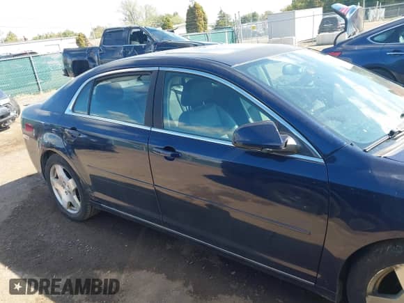 2009 Chevrolet Malibu 2LT z VIN 1G1ZJ577794215555, wystawiony jako IAAI lot #43448081 z przebiegiem 178 299 mil mil oraz . Historia ofert i sprzedaży dostępna na DreamBid. Obrazek 13.