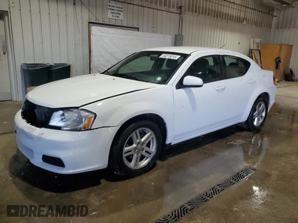 ✅ 2012 Dodge Avenger SXT • VIN: 1C3CDZCB6CN242418 • Лот: 44015015. Опубликован ранее на Copart с пробегом 169 971 миль. Бесплатный доступ к архиву аукционных продаж из США и подробный отчёт об истории автомобиля на DreamBid. Изображение 1.