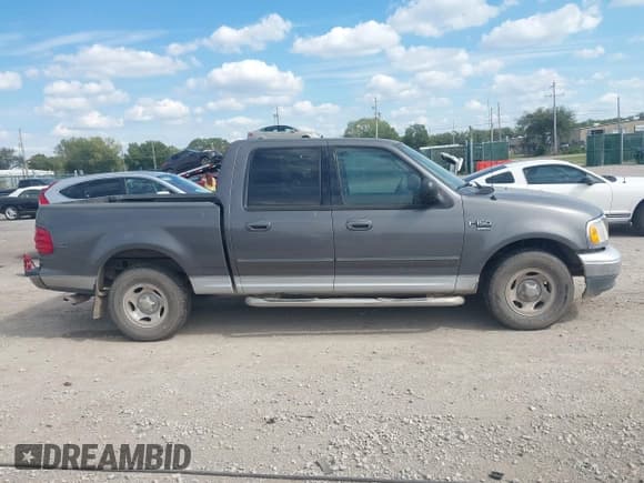 ✅ 2003 Ford F-150 XLT • VIN: 1FTRW07693KD95059 • Lot: 43286882. Listed on IAAI with 237,974 mi. Free auction sales archive from the USA and detailed vehicle history report at DreamBid. Image 13.