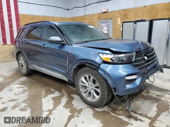 ✅ 2020 Ford Explorer XLT • VIN: 1FMSK8DH7LGA26409 • Lot: 61583685. Listed on Copart with 37,575 mi. Free auction sales archive from the USA and detailed vehicle history report at DreamBid. Image 4.