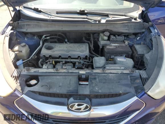 ✅ 2011 Hyundai Tucson Limited • VIN: KM8JUCACXBU157741 • Lot: 70197675. Listed on Copart with 116,727 mi miles. Access the free auction sales archive from the USA and view a detailed vehicle history report at DreamBid. Image 11.