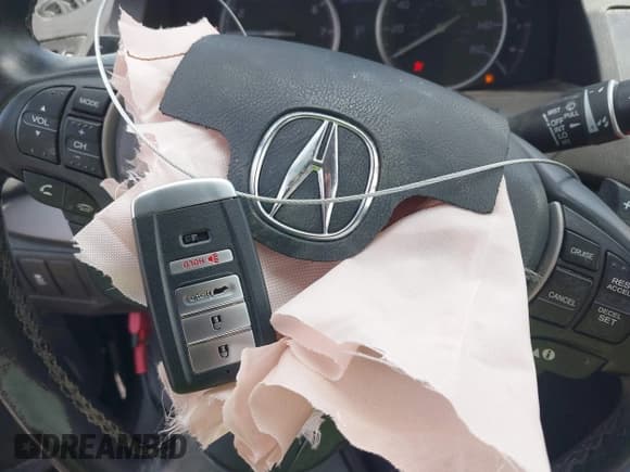 ✅ 2016 Acura RDX • VIN: 5J8TB3H30GL010352 • Lot: 41897806. Listed on IAAI with 108,610 mi. Free auction sales archive from the USA and detailed vehicle history report at DreamBid. Image 11.