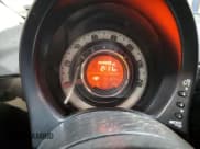 ✅ 2015 FIAT 500 Pop • VIN: 3C3CFFAR0FT750171 • Lot: 91561805. Wystawiony na Copart z przebiegiem 144 449 mil. Bezpłatny archiwum sprzedaży aukcyjnych z USA i szczegółowy raport historii pojazdu na DreamBid. Zdjęcie 9.